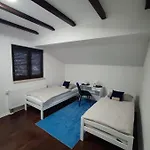 Zdenka 2 דירה ליבנו